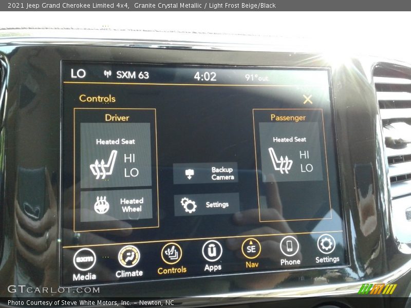 Controls of 2021 Grand Cherokee Limited 4x4