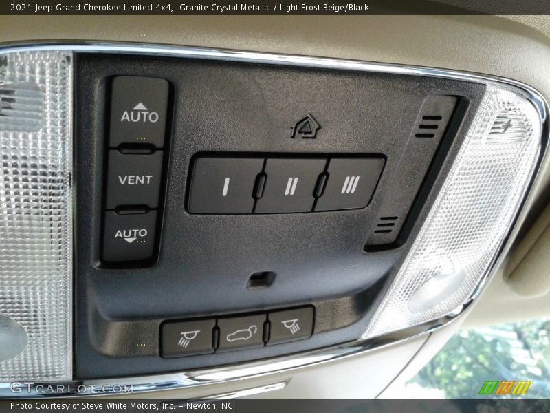 Granite Crystal Metallic / Light Frost Beige/Black 2021 Jeep Grand Cherokee Limited 4x4