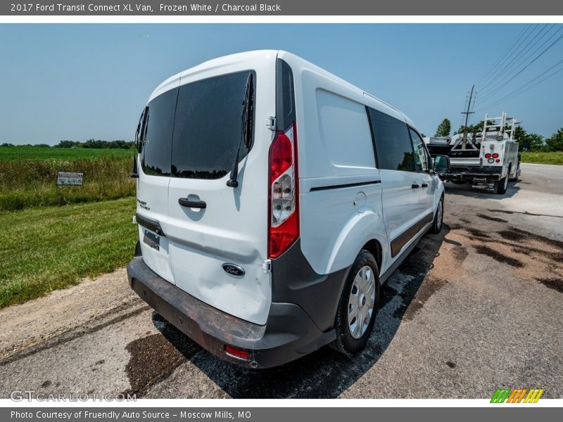 Frozen White / Charcoal Black 2017 Ford Transit Connect XL Van
