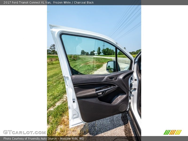 Frozen White / Charcoal Black 2017 Ford Transit Connect XL Van
