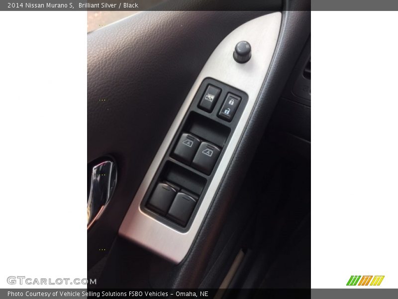 Brilliant Silver / Black 2014 Nissan Murano S