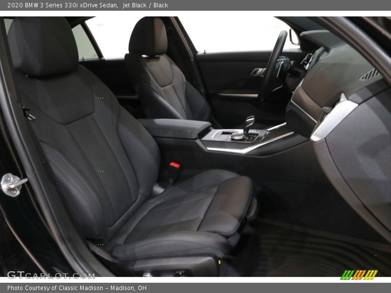 Jet Black / Black 2020 BMW 3 Series 330i xDrive Sedan
