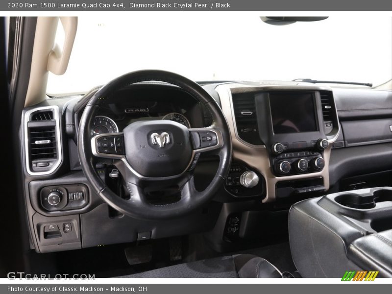 Diamond Black Crystal Pearl / Black 2020 Ram 1500 Laramie Quad Cab 4x4