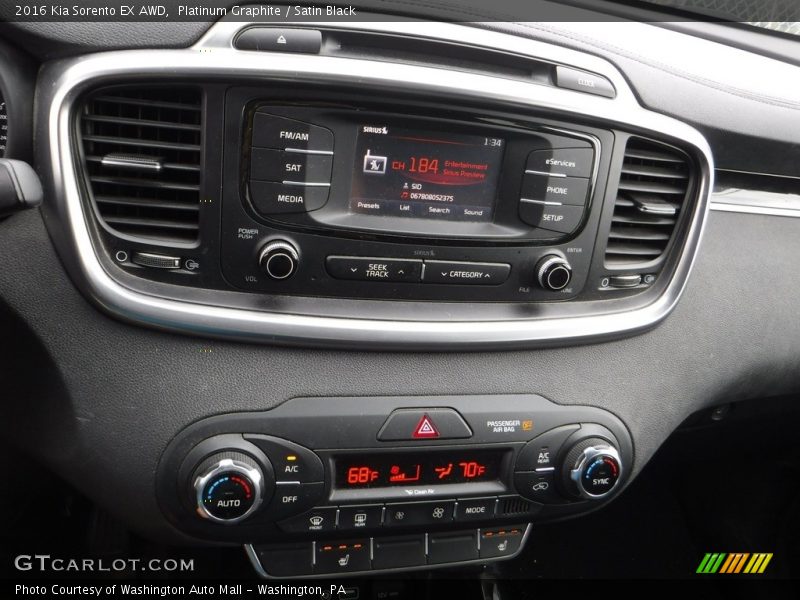 Platinum Graphite / Satin Black 2016 Kia Sorento EX AWD