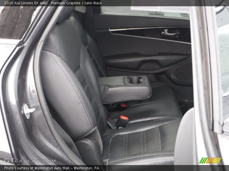 Platinum Graphite / Satin Black 2016 Kia Sorento EX AWD