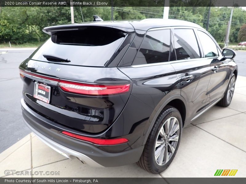 Infinite Black / Ebony 2020 Lincoln Corsair Reserve AWD