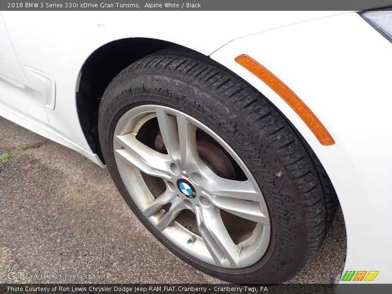 Alpine White / Black 2018 BMW 3 Series 330i xDrive Gran Turismo