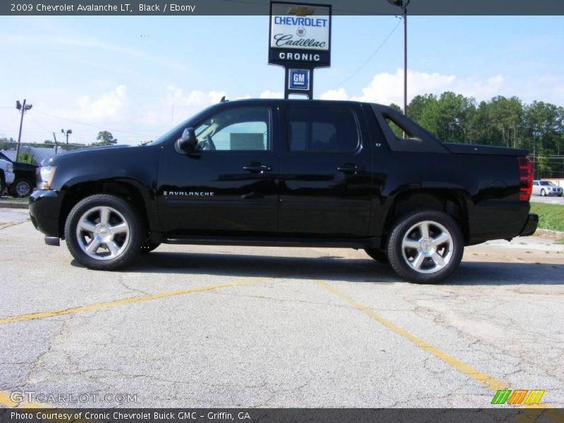 Black / Ebony 2009 Chevrolet Avalanche LT