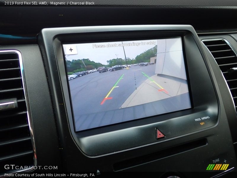 Magnetic / Charcoal Black 2019 Ford Flex SEL AWD