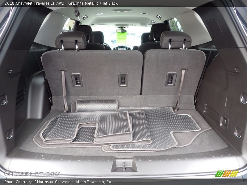 Graphite Metallic / Jet Black 2018 Chevrolet Traverse LT AWD