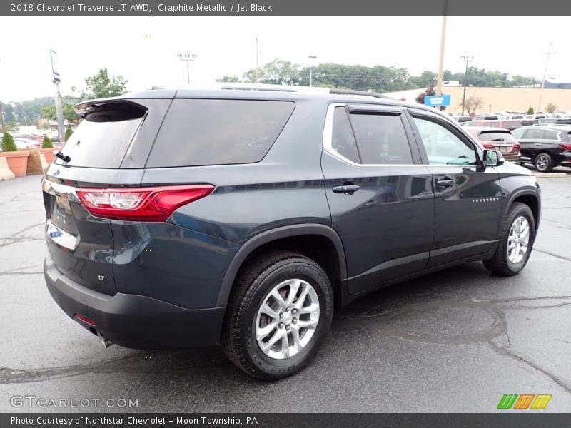 Graphite Metallic / Jet Black 2018 Chevrolet Traverse LT AWD