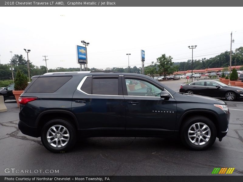 Graphite Metallic / Jet Black 2018 Chevrolet Traverse LT AWD