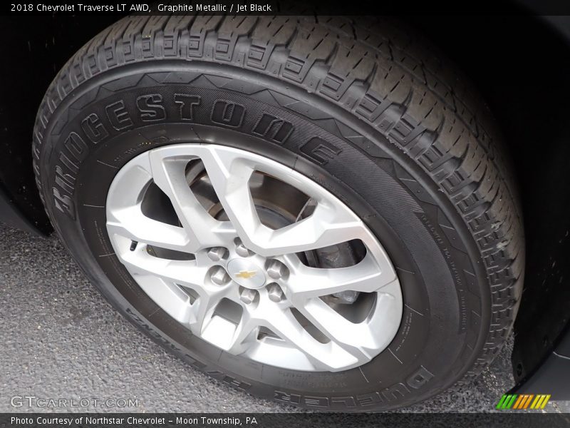 Graphite Metallic / Jet Black 2018 Chevrolet Traverse LT AWD