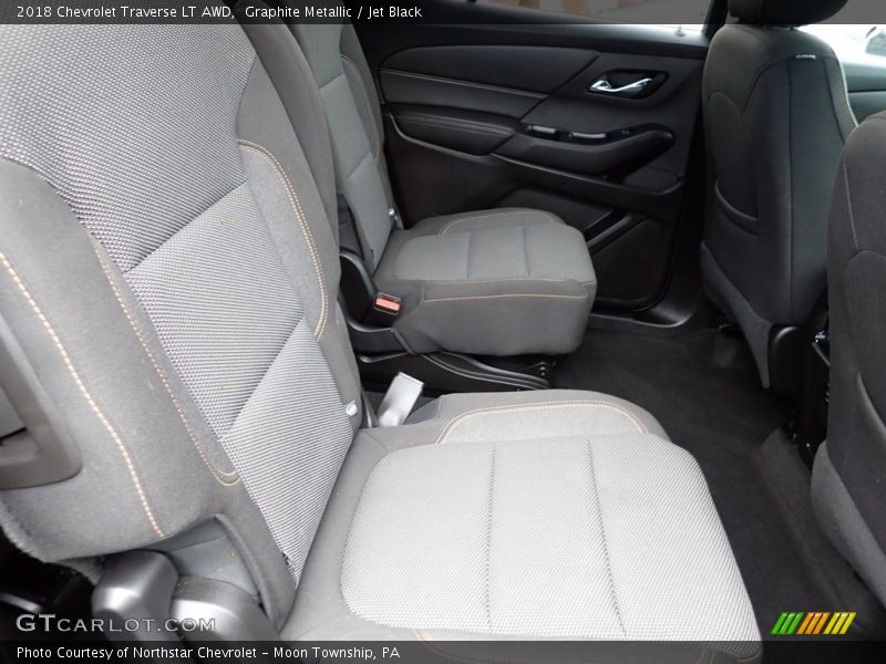 Graphite Metallic / Jet Black 2018 Chevrolet Traverse LT AWD