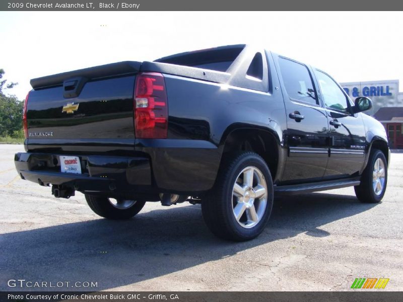 Black / Ebony 2009 Chevrolet Avalanche LT