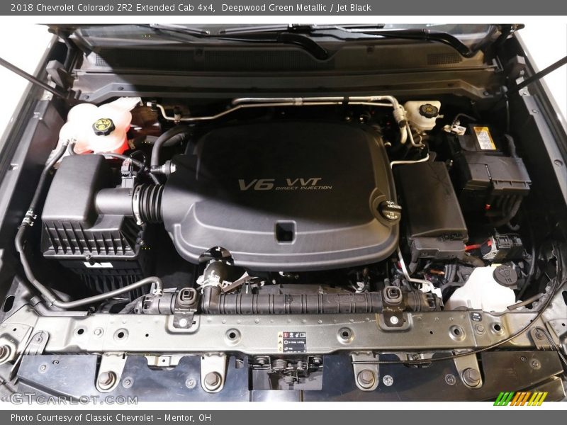 Deepwood Green Metallic / Jet Black 2018 Chevrolet Colorado ZR2 Extended Cab 4x4