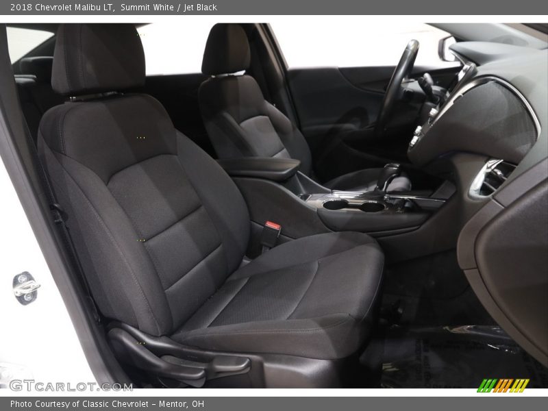 Summit White / Jet Black 2018 Chevrolet Malibu LT