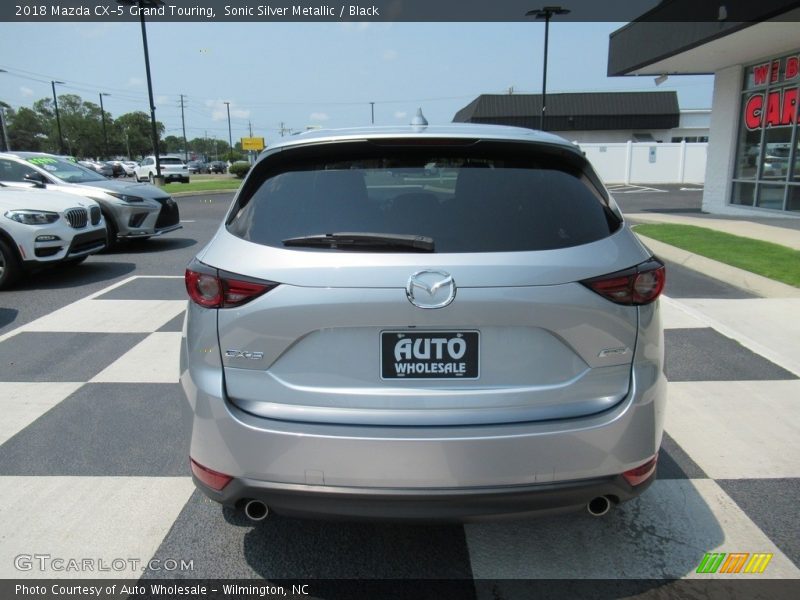 Sonic Silver Metallic / Black 2018 Mazda CX-5 Grand Touring