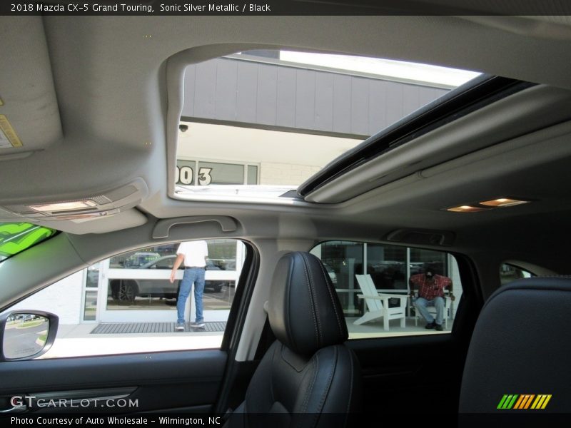 Sonic Silver Metallic / Black 2018 Mazda CX-5 Grand Touring