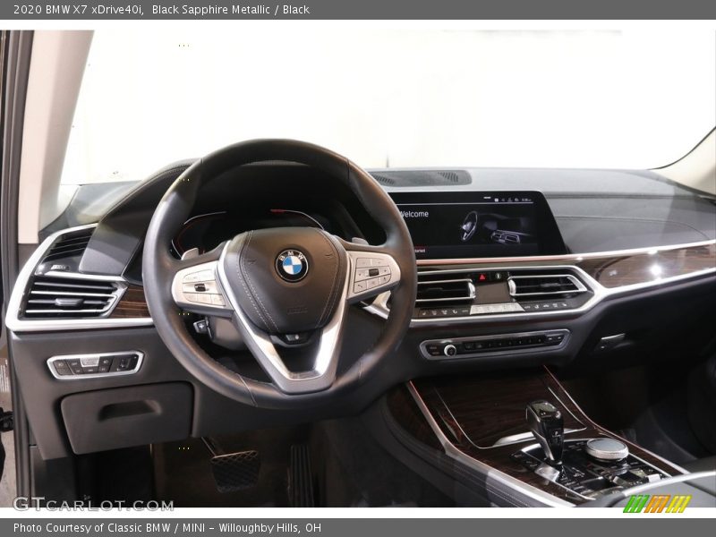 Black Sapphire Metallic / Black 2020 BMW X7 xDrive40i