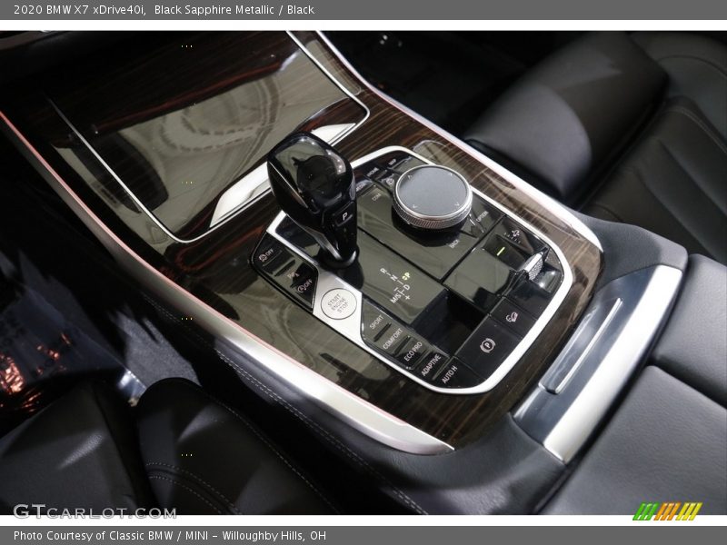 Black Sapphire Metallic / Black 2020 BMW X7 xDrive40i