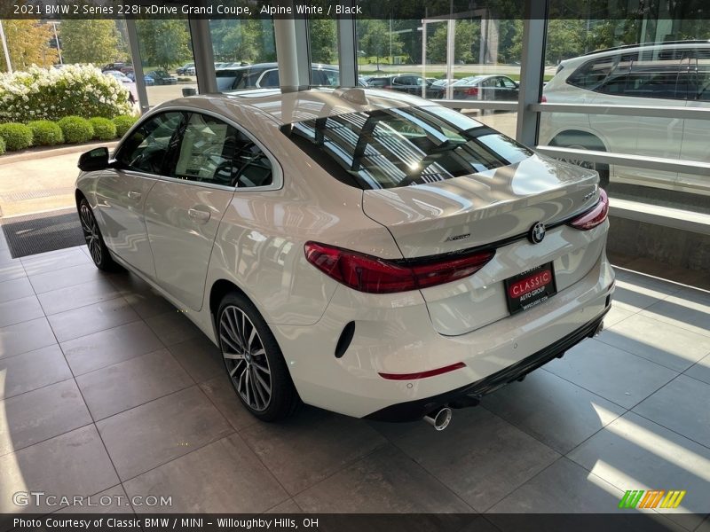 Alpine White / Black 2021 BMW 2 Series 228i xDrive Grand Coupe