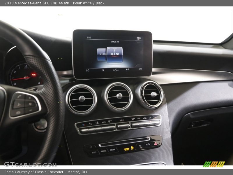 Polar White / Black 2018 Mercedes-Benz GLC 300 4Matic