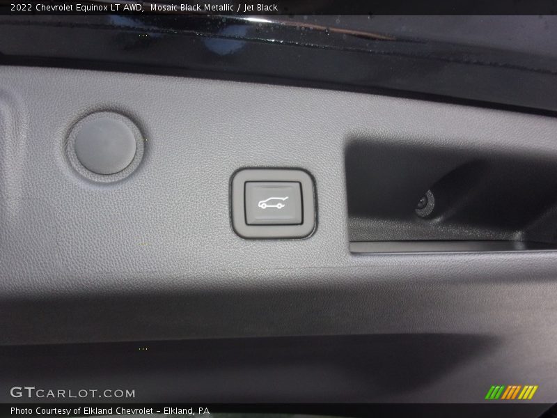 Mosaic Black Metallic / Jet Black 2022 Chevrolet Equinox LT AWD