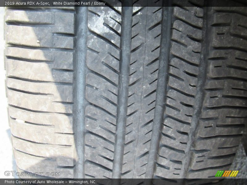 White Diamond Pearl / Ebony 2019 Acura RDX A-Spec