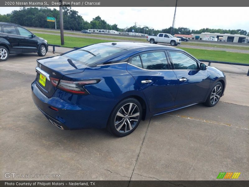Deep Blue Pearl / Charcoal 2020 Nissan Maxima SL