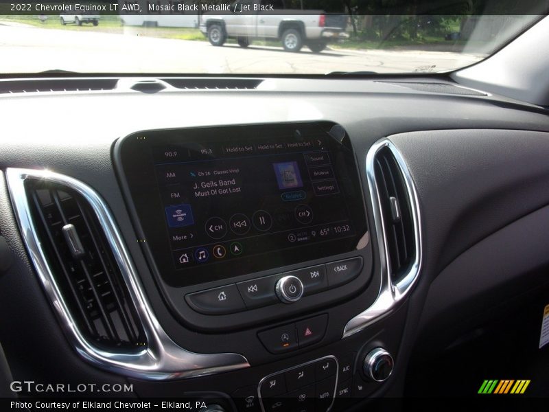 Mosaic Black Metallic / Jet Black 2022 Chevrolet Equinox LT AWD