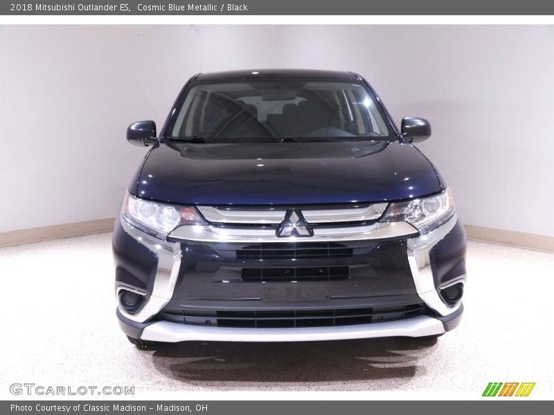 Cosmic Blue Metallic / Black 2018 Mitsubishi Outlander ES