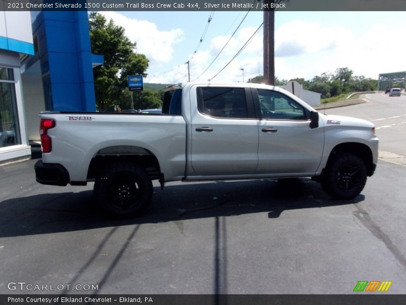 Silver Ice Metallic / Jet Black 2021 Chevrolet Silverado 1500 Custom Trail Boss Crew Cab 4x4
