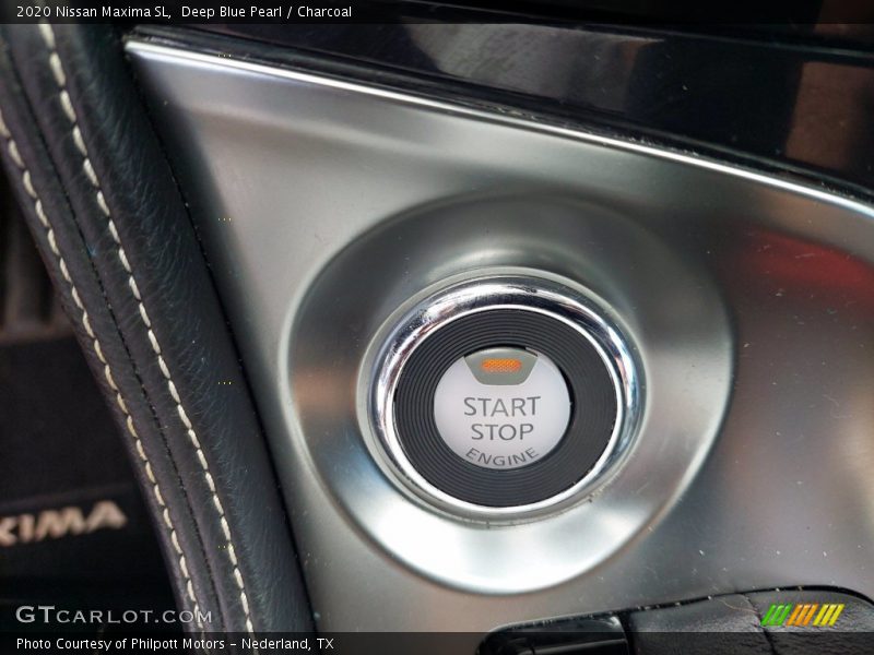 Deep Blue Pearl / Charcoal 2020 Nissan Maxima SL