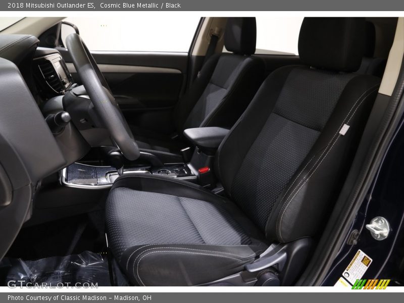 Cosmic Blue Metallic / Black 2018 Mitsubishi Outlander ES