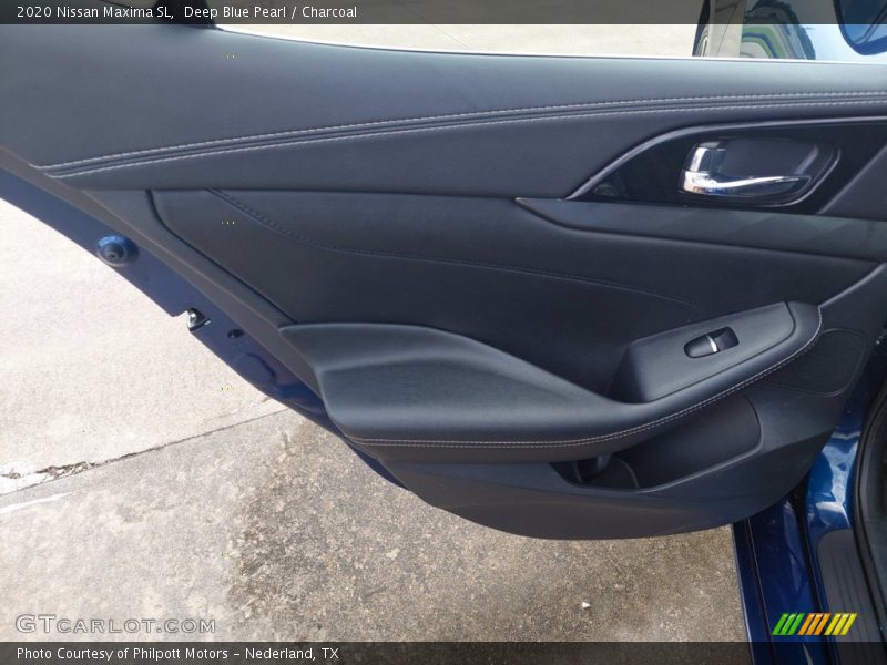 Door Panel of 2020 Maxima SL