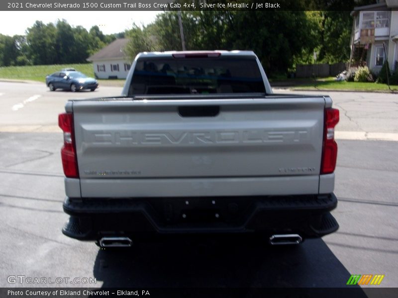 Silver Ice Metallic / Jet Black 2021 Chevrolet Silverado 1500 Custom Trail Boss Crew Cab 4x4