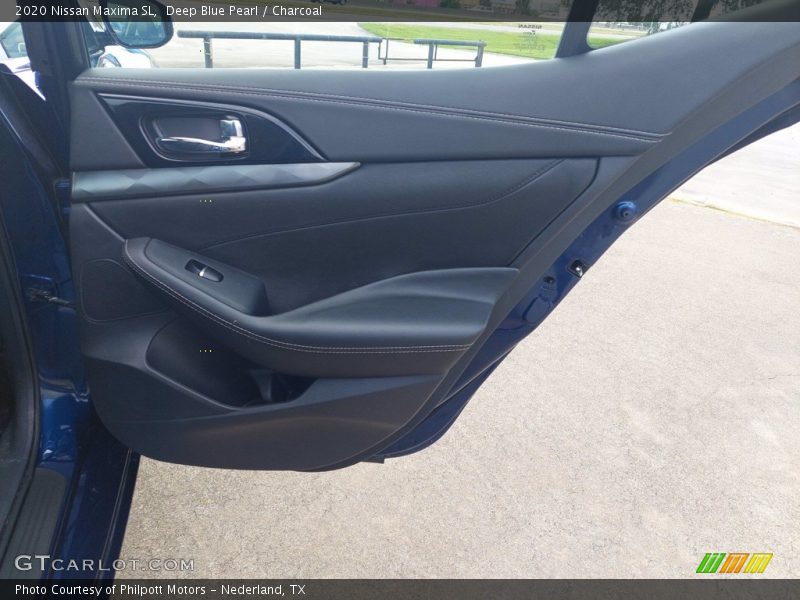 Door Panel of 2020 Maxima SL