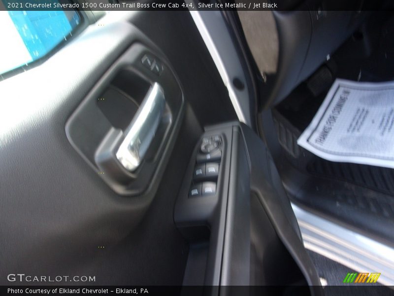 Silver Ice Metallic / Jet Black 2021 Chevrolet Silverado 1500 Custom Trail Boss Crew Cab 4x4