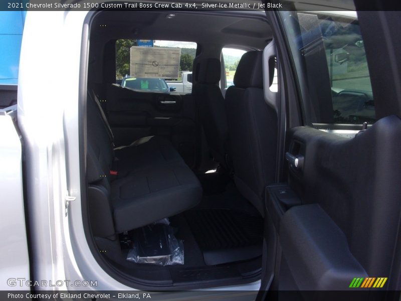 Silver Ice Metallic / Jet Black 2021 Chevrolet Silverado 1500 Custom Trail Boss Crew Cab 4x4