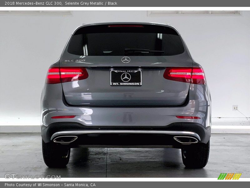 Selenite Grey Metallic / Black 2018 Mercedes-Benz GLC 300