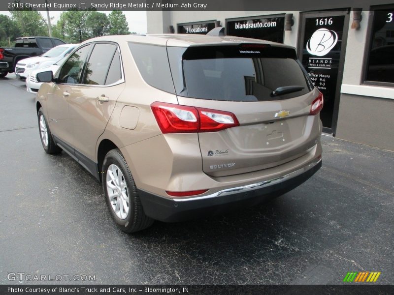 Sandy Ridge Metallic / Medium Ash Gray 2018 Chevrolet Equinox LT