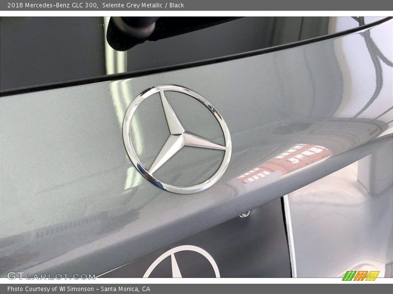 Selenite Grey Metallic / Black 2018 Mercedes-Benz GLC 300
