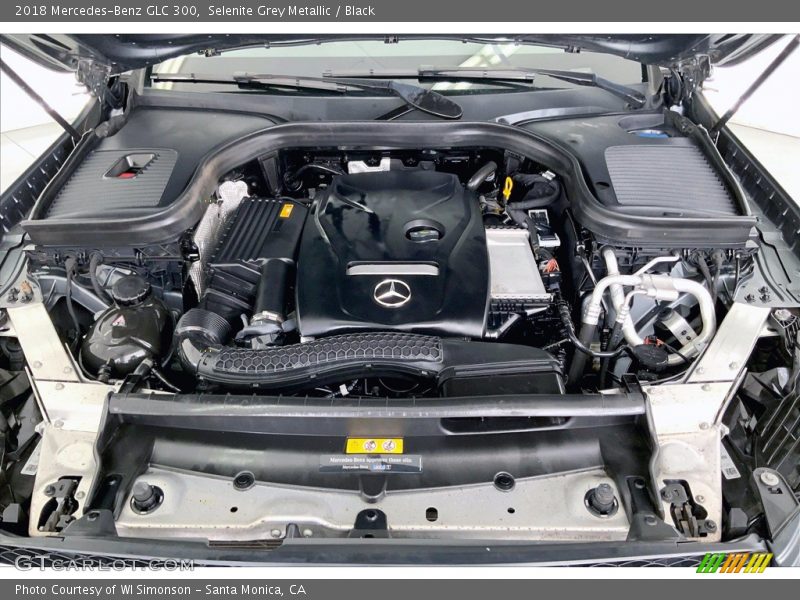 Selenite Grey Metallic / Black 2018 Mercedes-Benz GLC 300