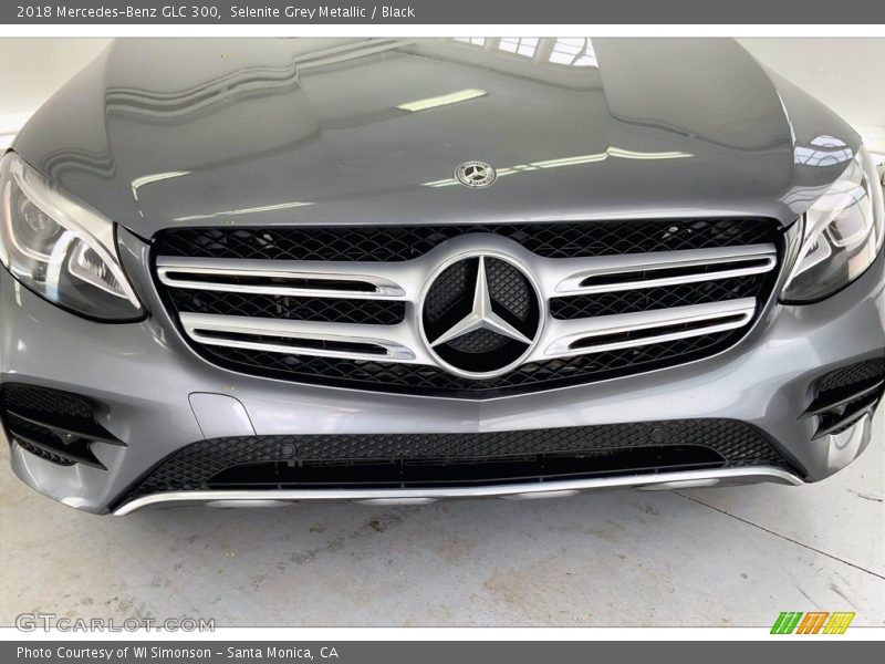 Selenite Grey Metallic / Black 2018 Mercedes-Benz GLC 300