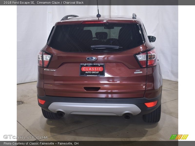 Cinnamon Glaze / Charcoal Black 2018 Ford Escape SE