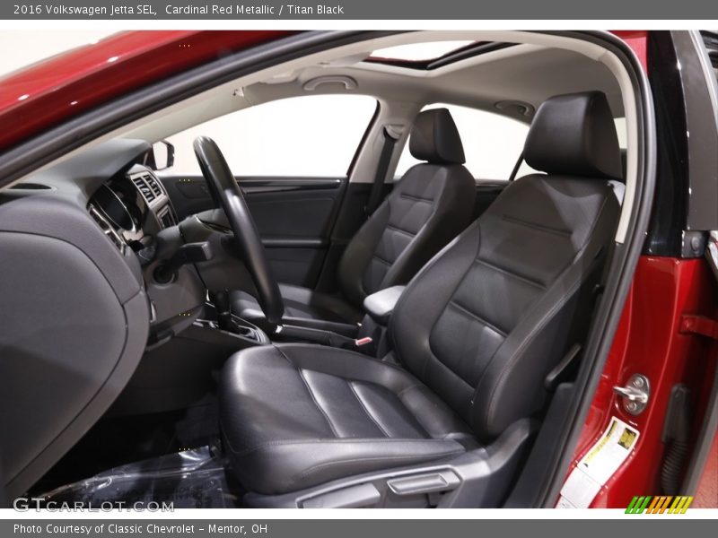 Front Seat of 2016 Jetta SEL