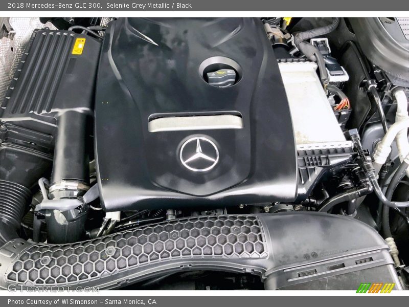 Selenite Grey Metallic / Black 2018 Mercedes-Benz GLC 300