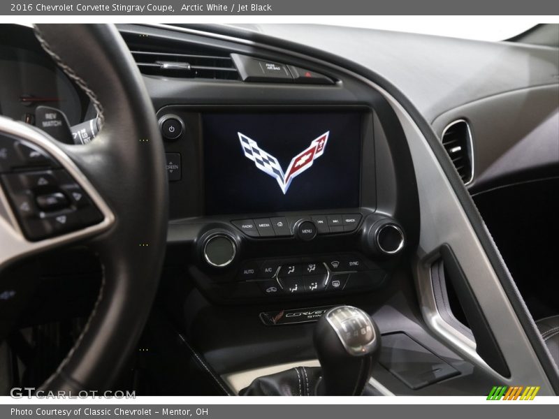 Arctic White / Jet Black 2016 Chevrolet Corvette Stingray Coupe
