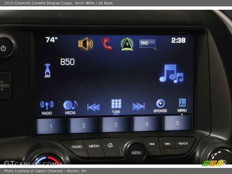 Controls of 2016 Corvette Stingray Coupe
